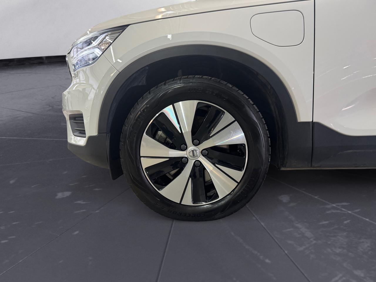 VOLVO XC40 N1 1.5 T4 plug-in hybrid Inscription Expression AUTOCARRO