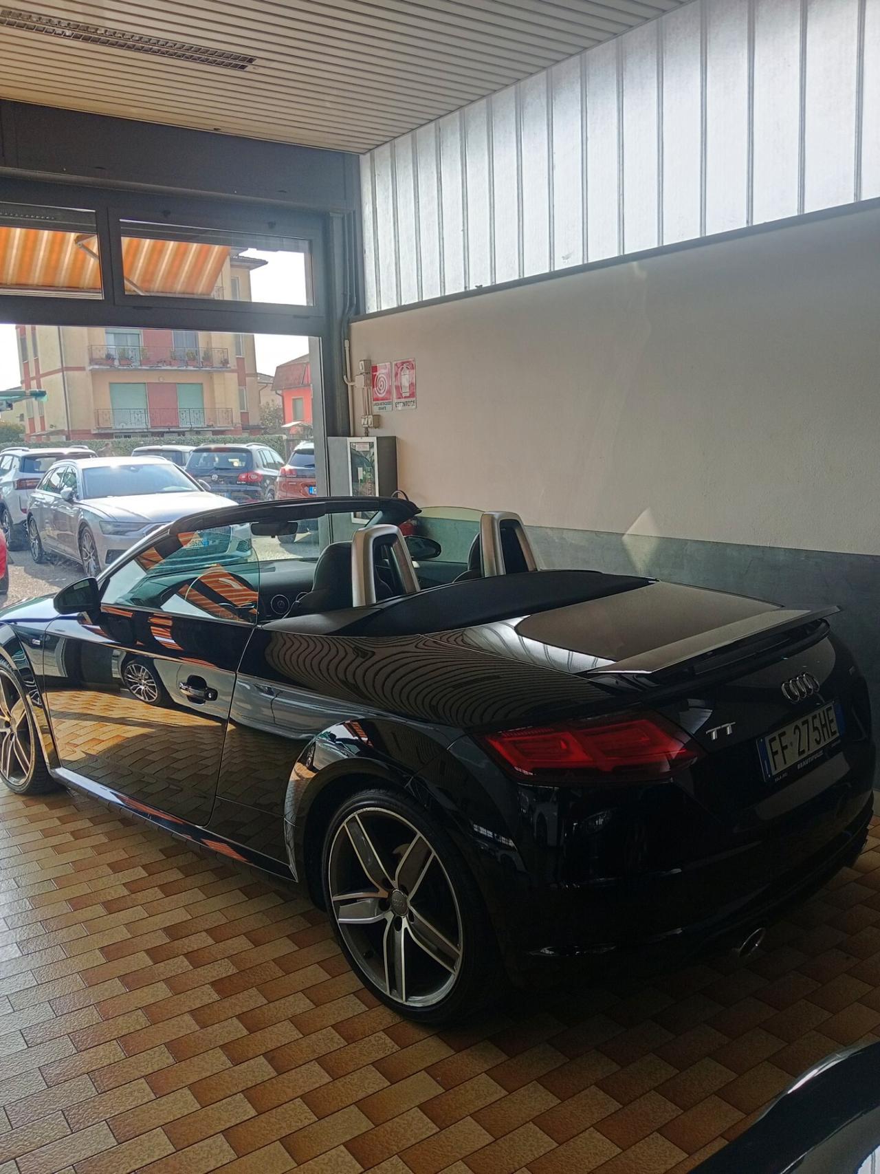 Audi TT Roadster 2.0 TDI ultra S line