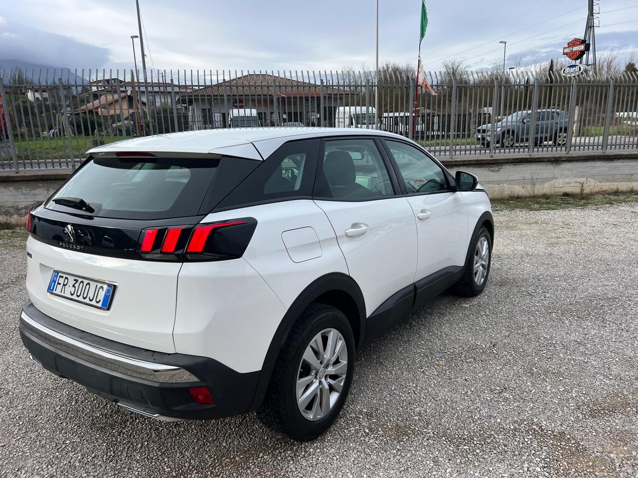 Peugeot 3008 BlueHDi 130 S&S Allure