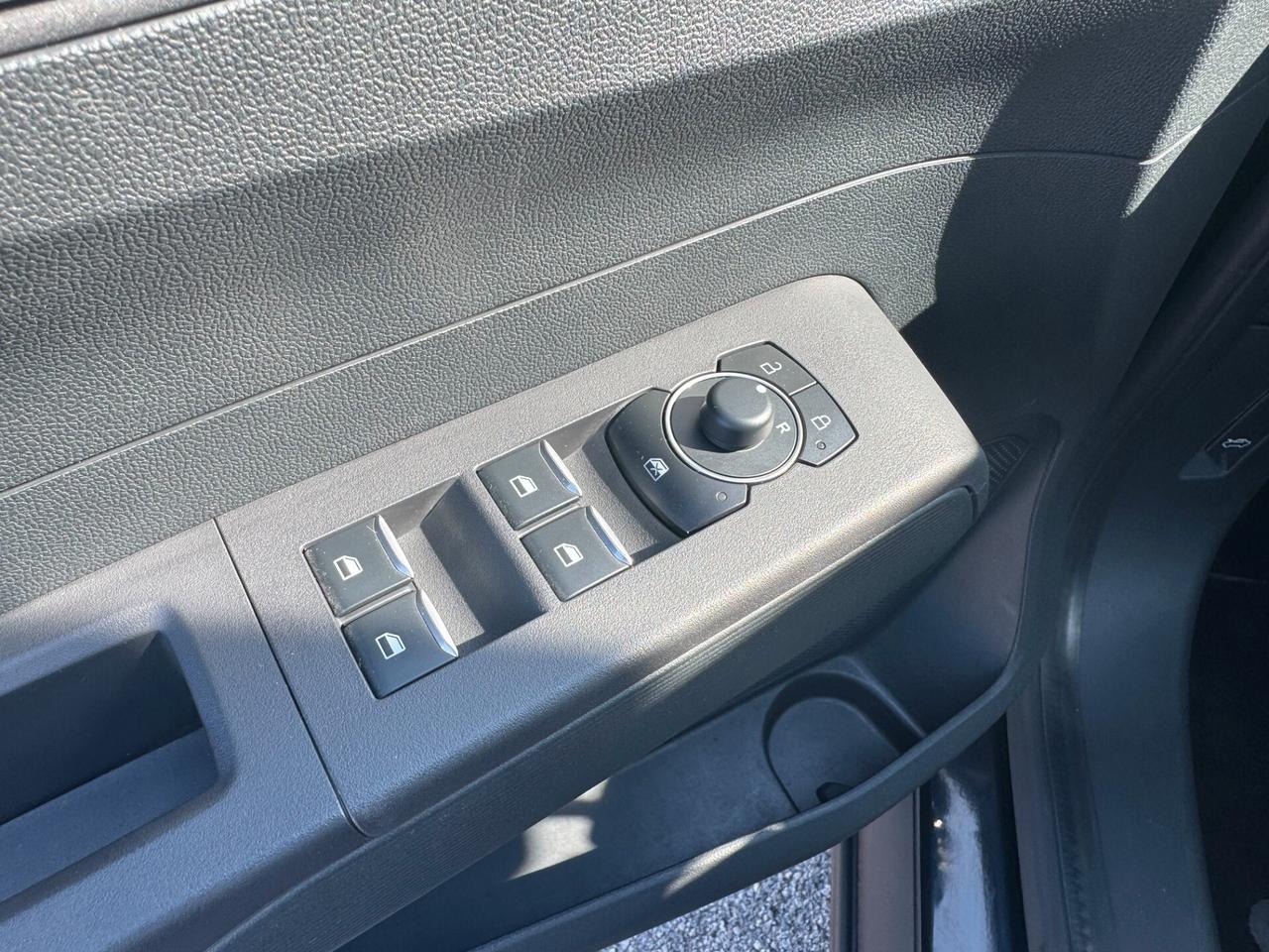 Ford Tourneo Courier Tit. 1.0 EcoB. 125CV 5p. - N1 Autocarro