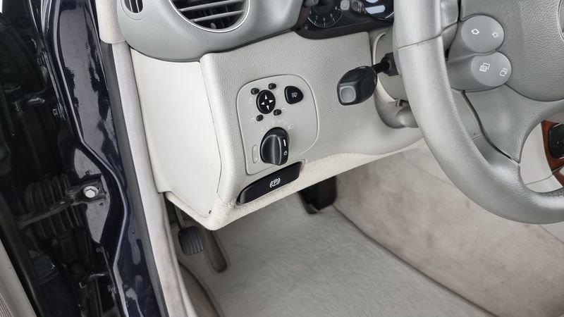 Mercedes-Benz CLK 270 CDI cat Elegance