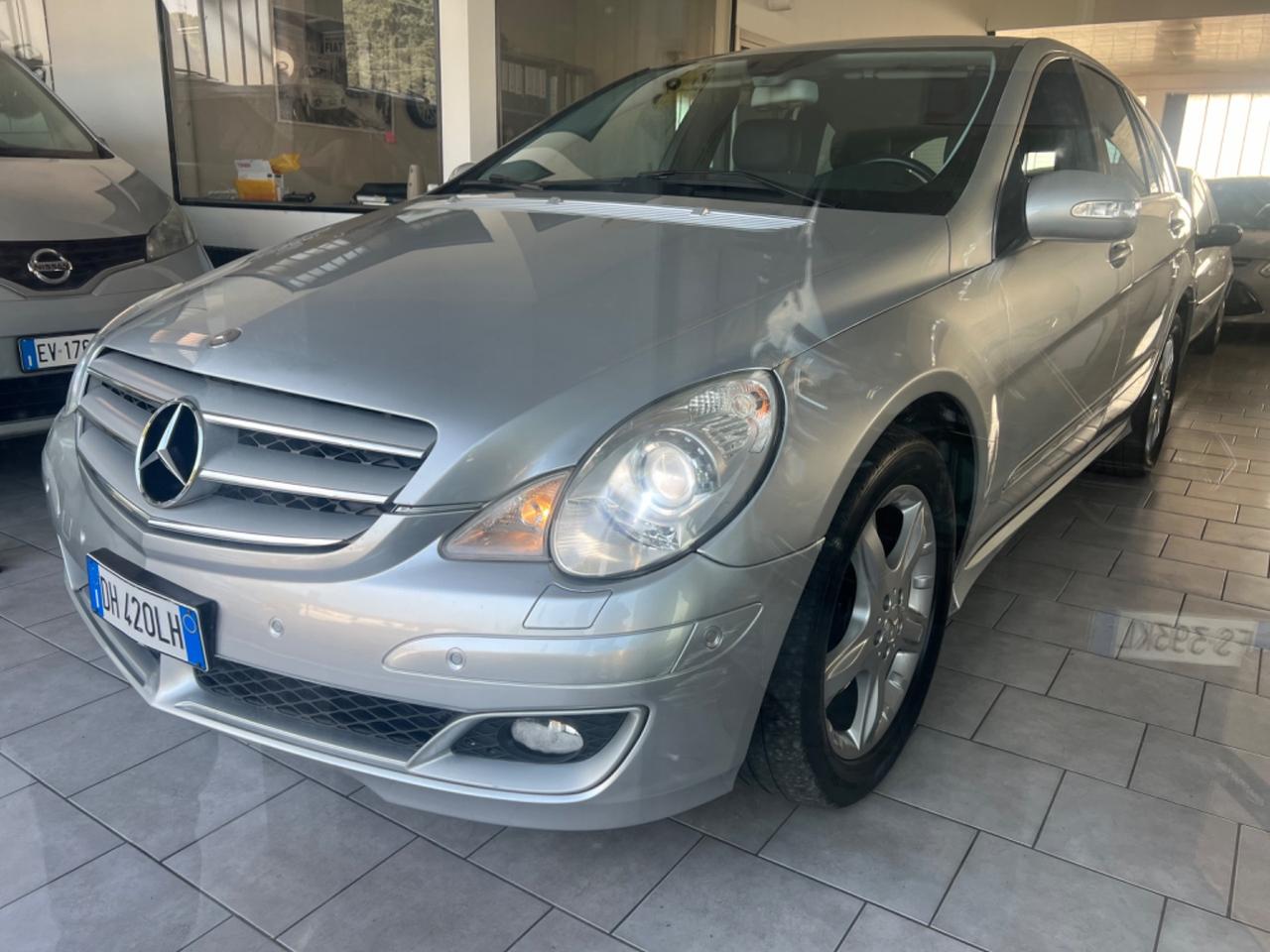 Mercedes-benz R 320 R 320 CDI cat 4Matic Sport 185000 km