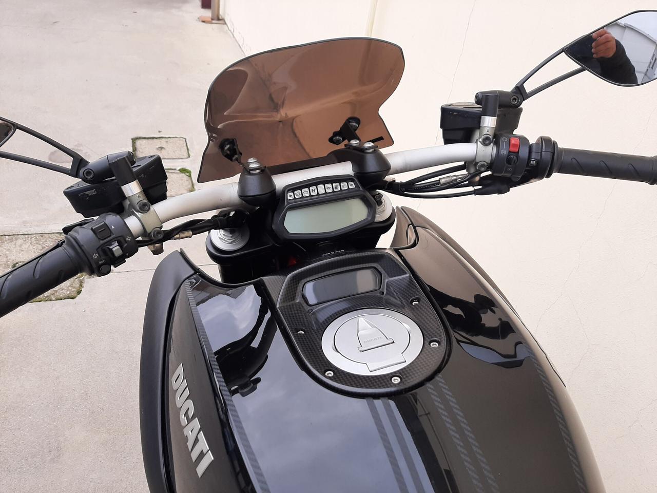Ducati Diavel 1200 Carbon ABS