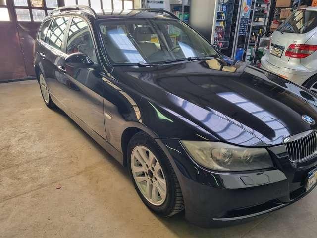 BMW 320 320d Touring Futura