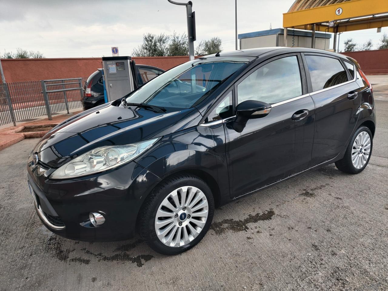 Ford Fiesta 1.4 TDCi 5p. Titanium
