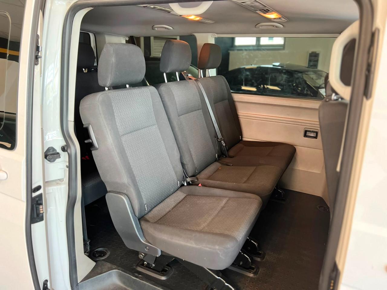 Volkswagen Caravelle 2.0 TDI 150CV DSG PC Comfortline