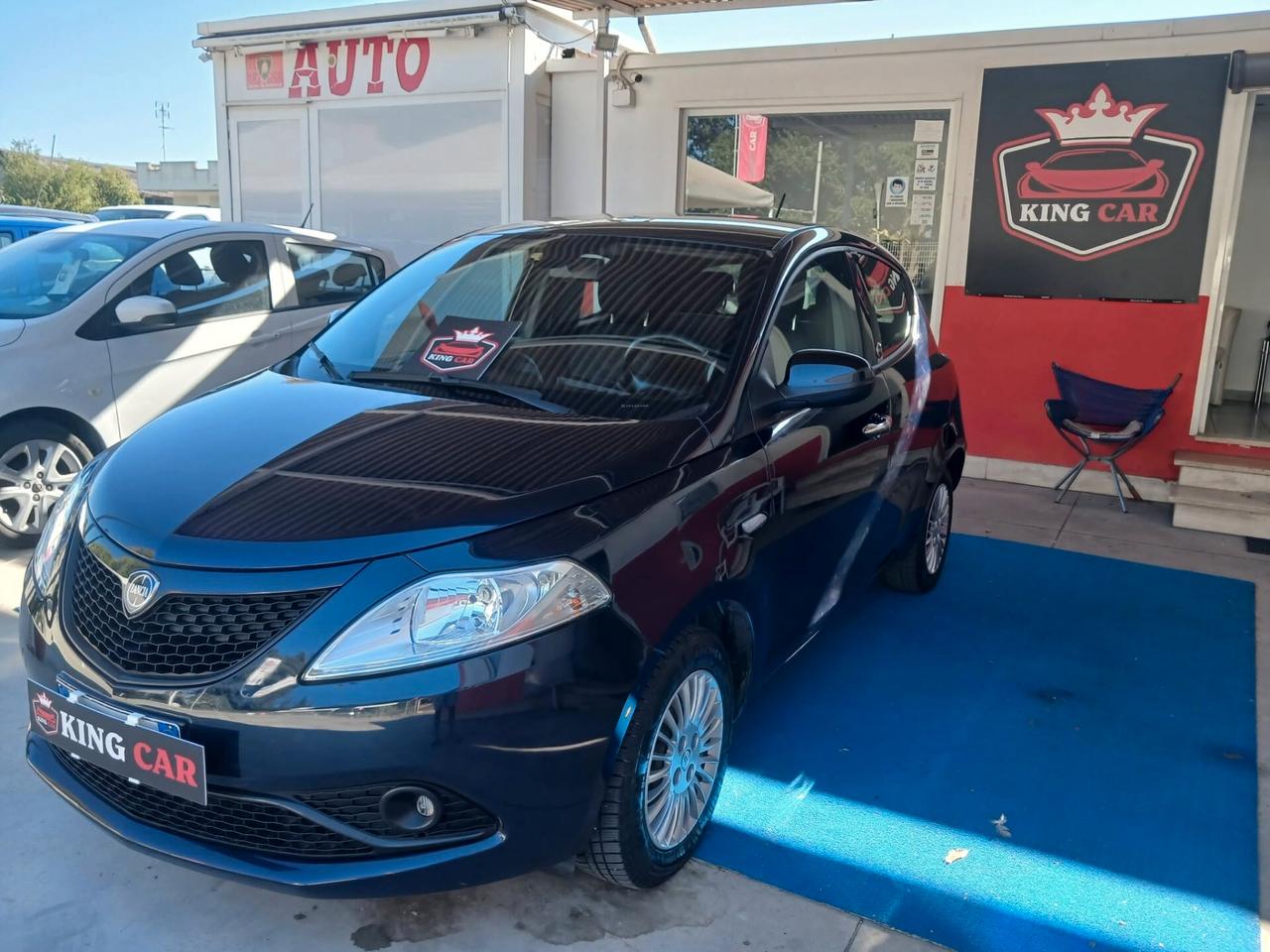 Lancia Ypsilon 1.2 69 CV 5 porte GPL Ecochic Gold