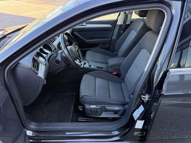 Volkswagen Passat Variant 2019 Variant 2.0 tdi Executive 150cv dsg IVA