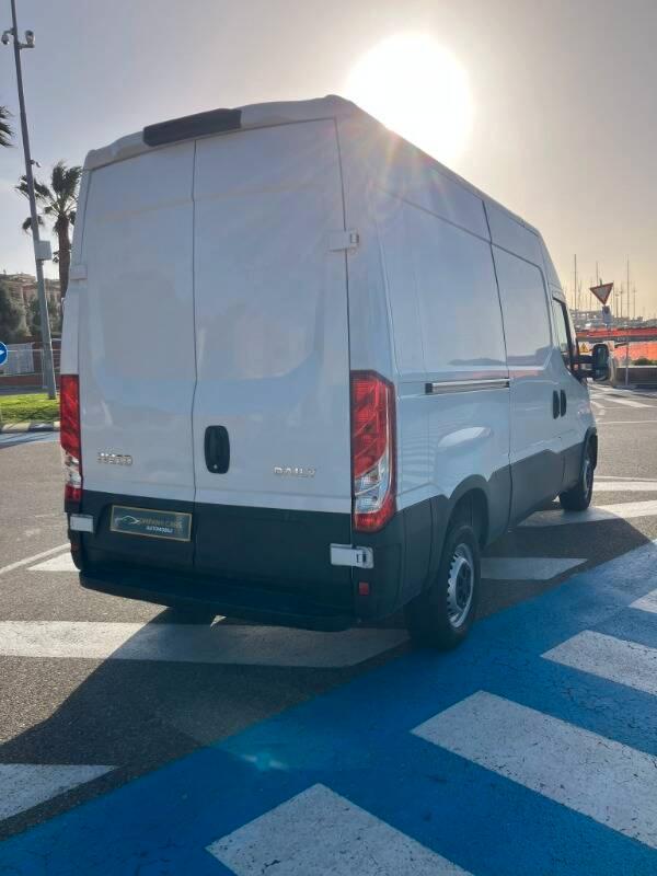 Iveco Daily 35S12 V 3520 H2 FP