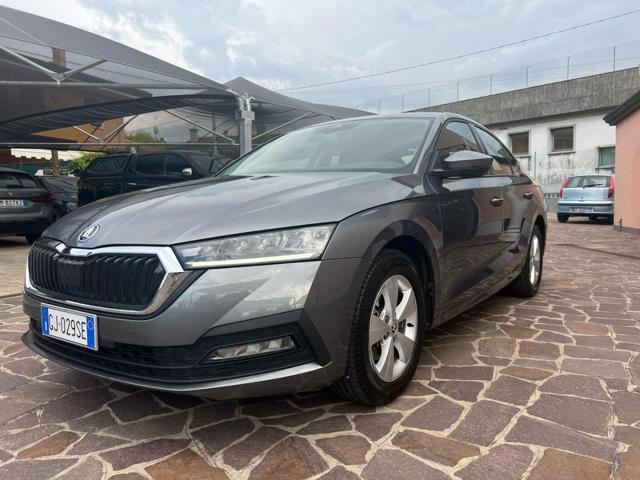 SKODA Octavia 2.0 TDI EVO SCR Executive - BERLINA -