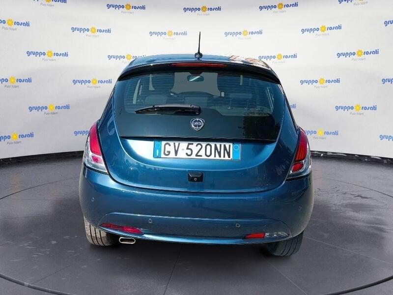 Lancia Ypsilon New 5 porte My24 1.0 Firefly 70 CvStart&Stop Hybrid Oro
