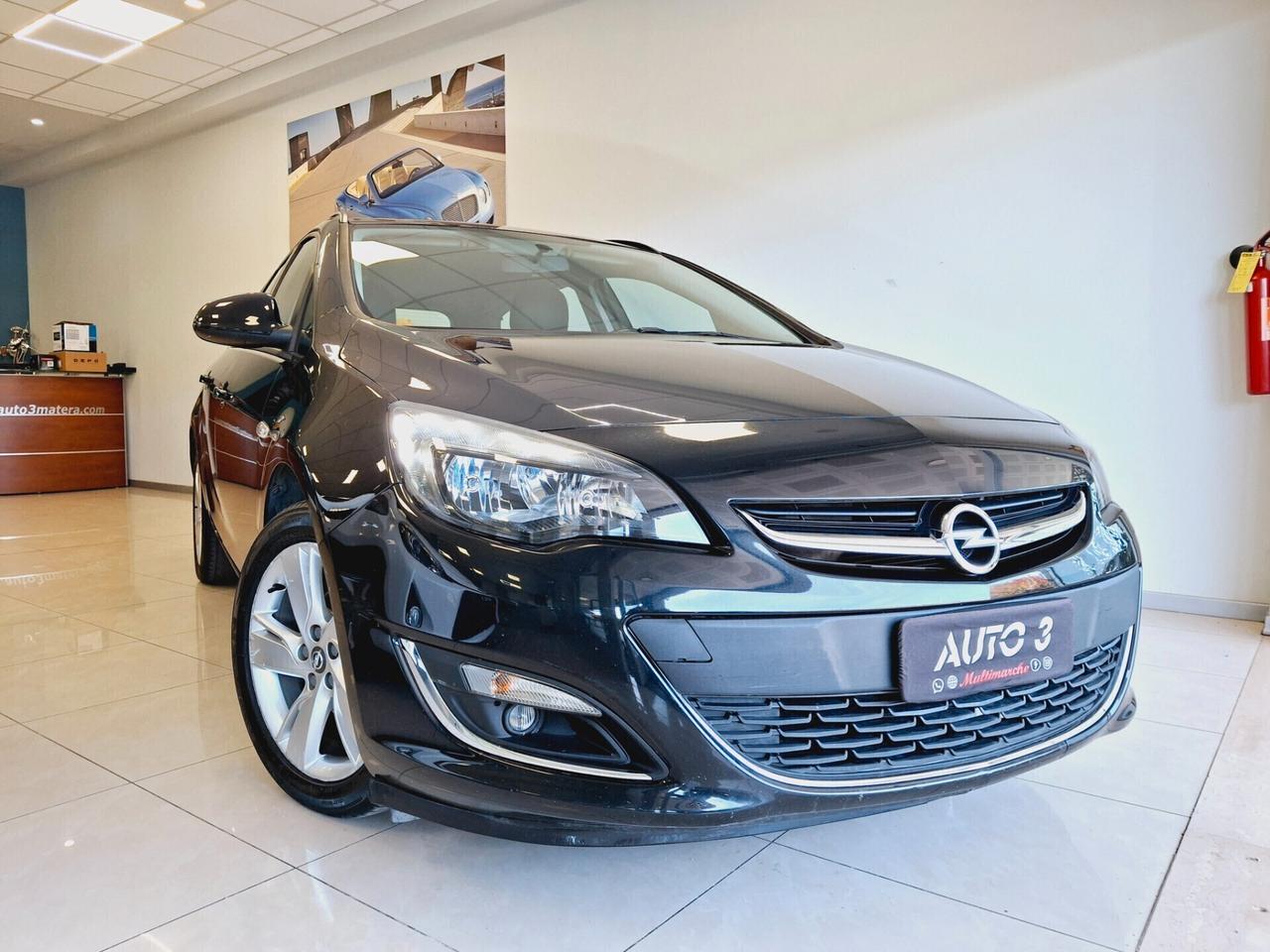 Opel Astra 1.4 Turbo 140CV Sports Tourer GPL Tech Cosmo