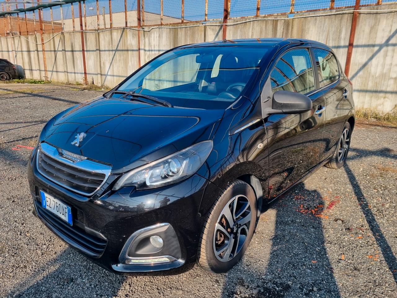 Peugeot 108 PureTech 82 5 porte Allure TOP!