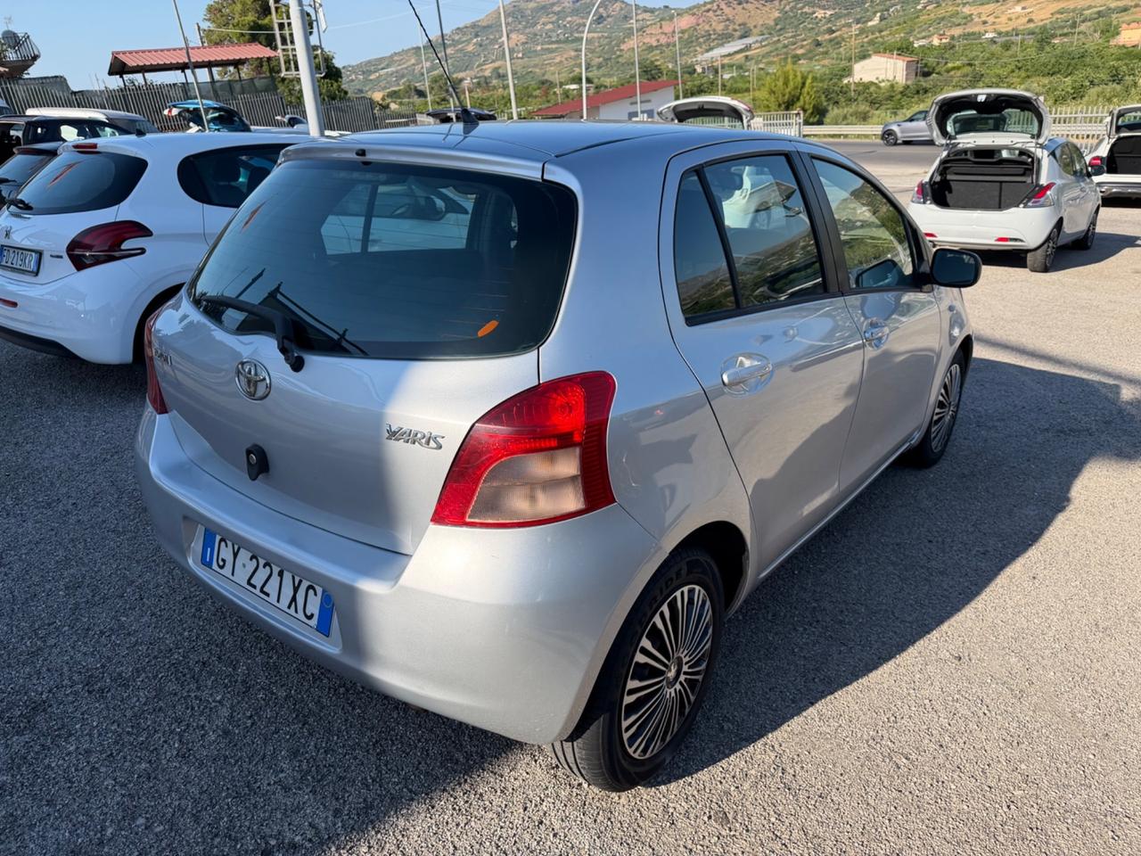 Toyota Yaris 1.3 5 porte Sol