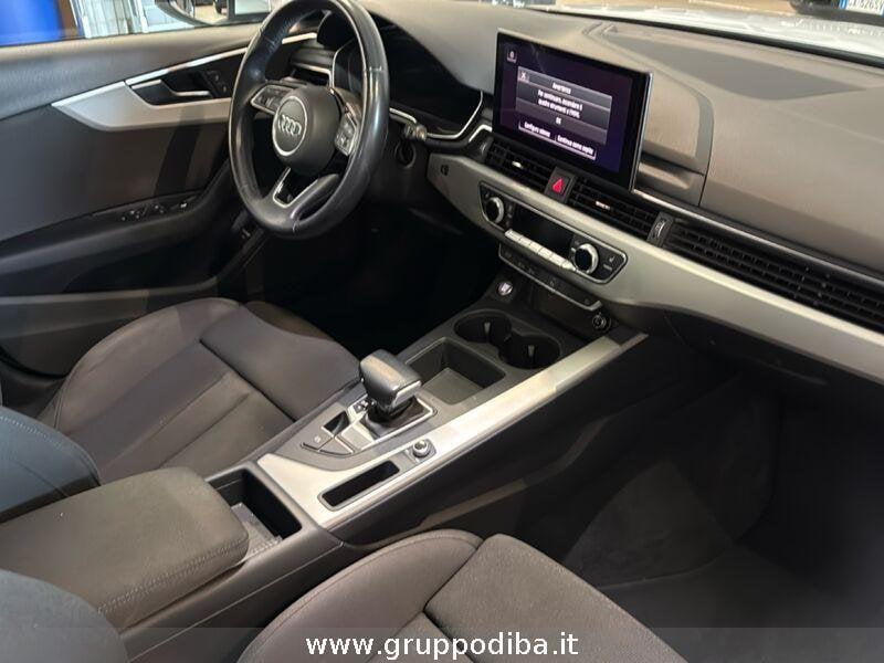 Audi A4 V 2019 Avant Diesel Avant 40 2.0 tdi Business 190cv s-tronic