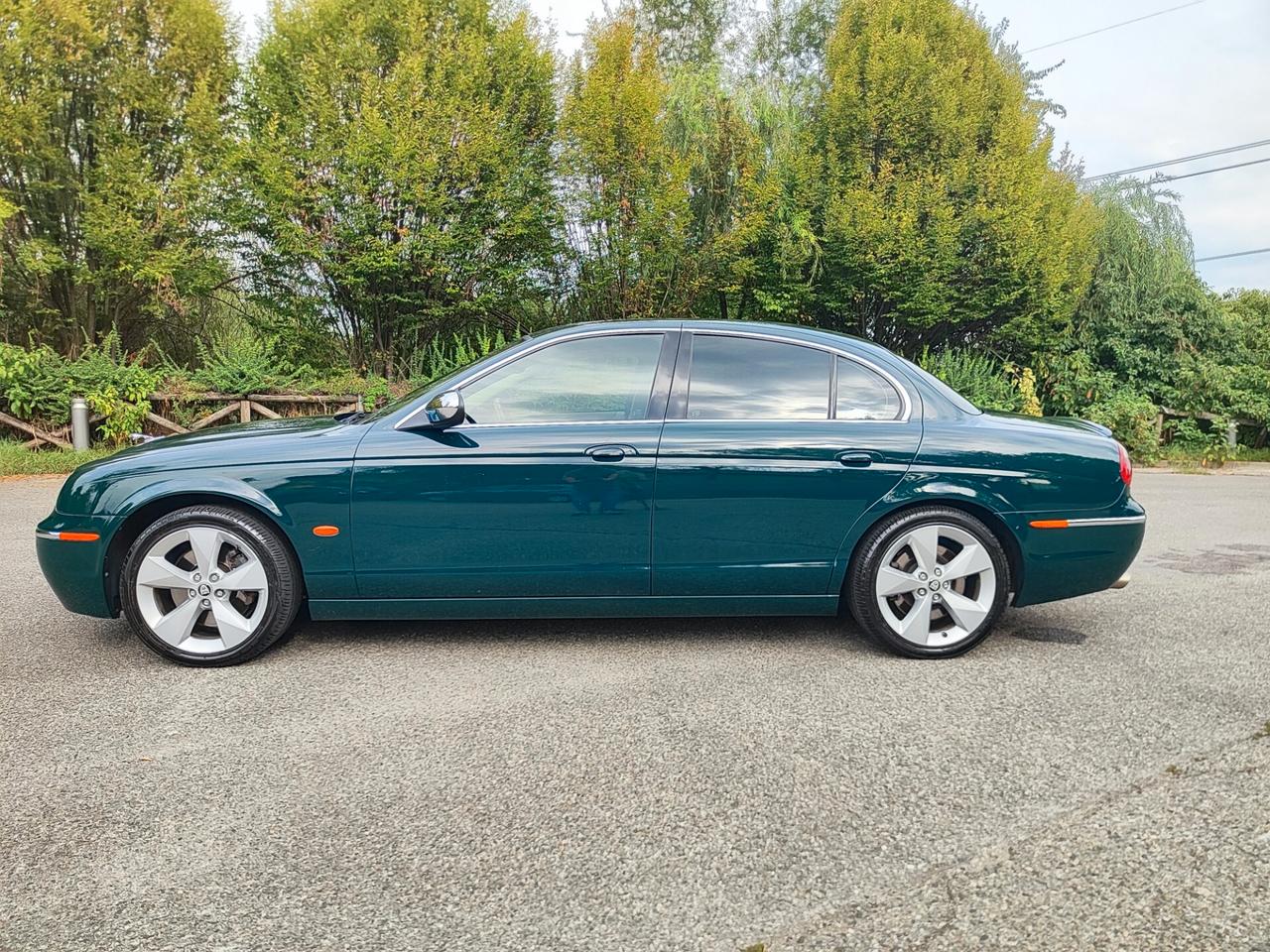 Jaguar S-Type 3.0 V6 Executive