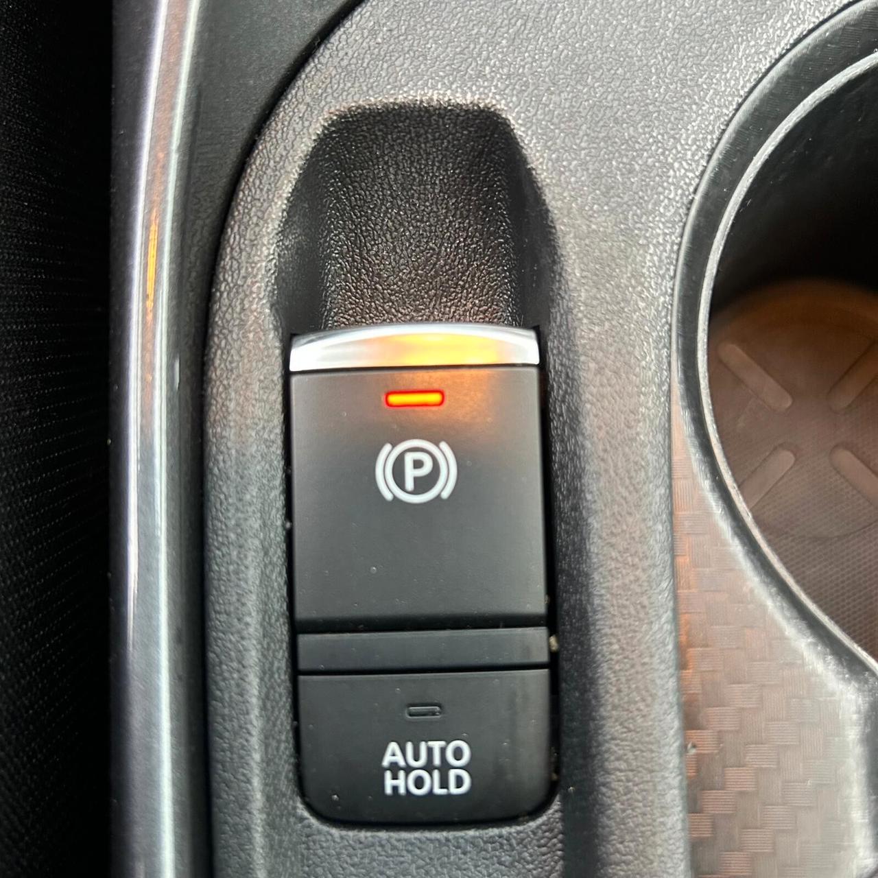 Nissan Juke 1.0 Benzina DIG-T 114 CV DCT N-Connecta
