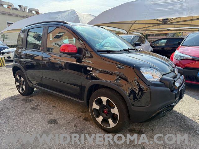 FIAT Panda Cross 1.0 FireFly S&S Hybrid "RED-EDITION" + GPL