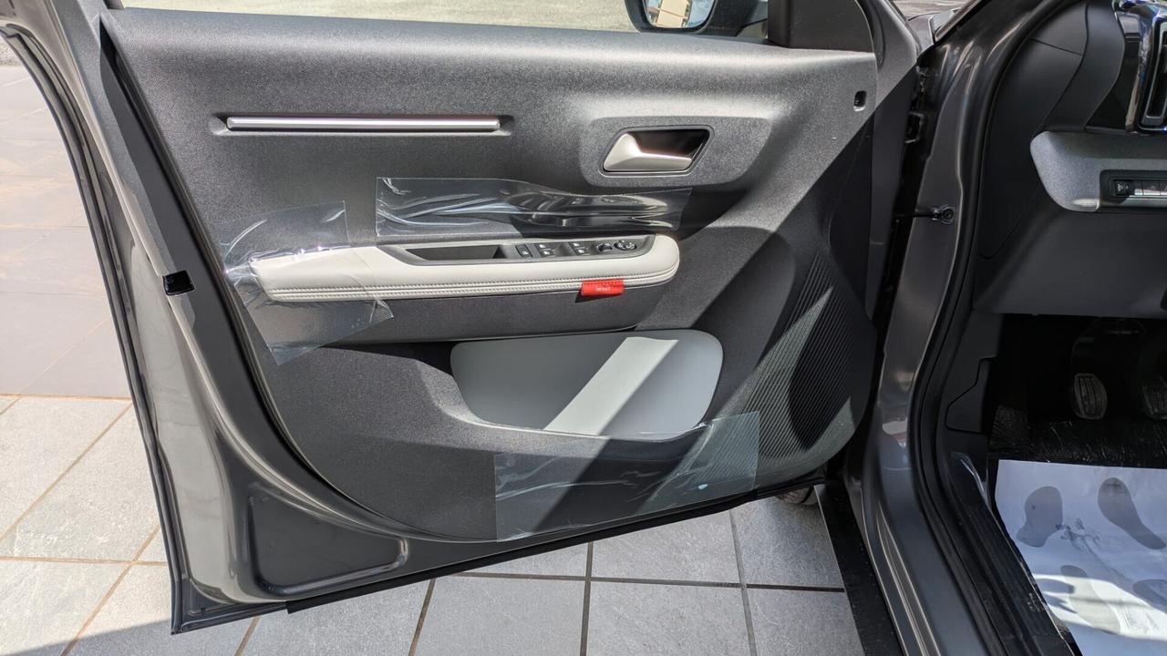 Citroen C3 110 HYBRID MAX KM0