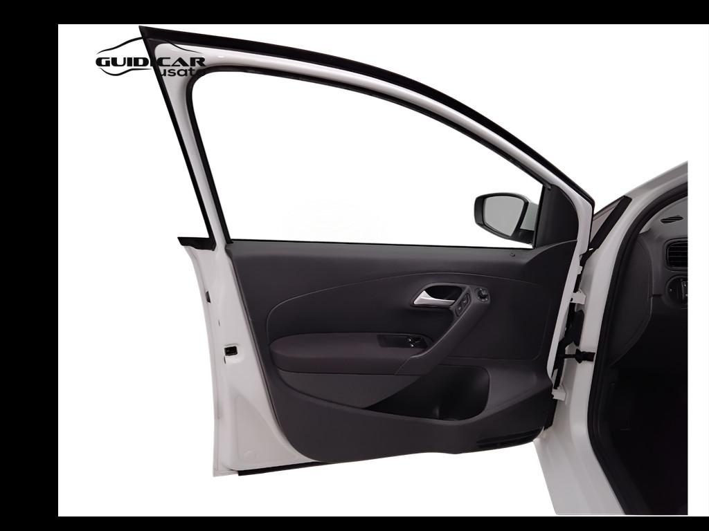 VOLKSWAGEN Polo V 2014 - Polo 5p 1.0 mpi Trendline 60cv