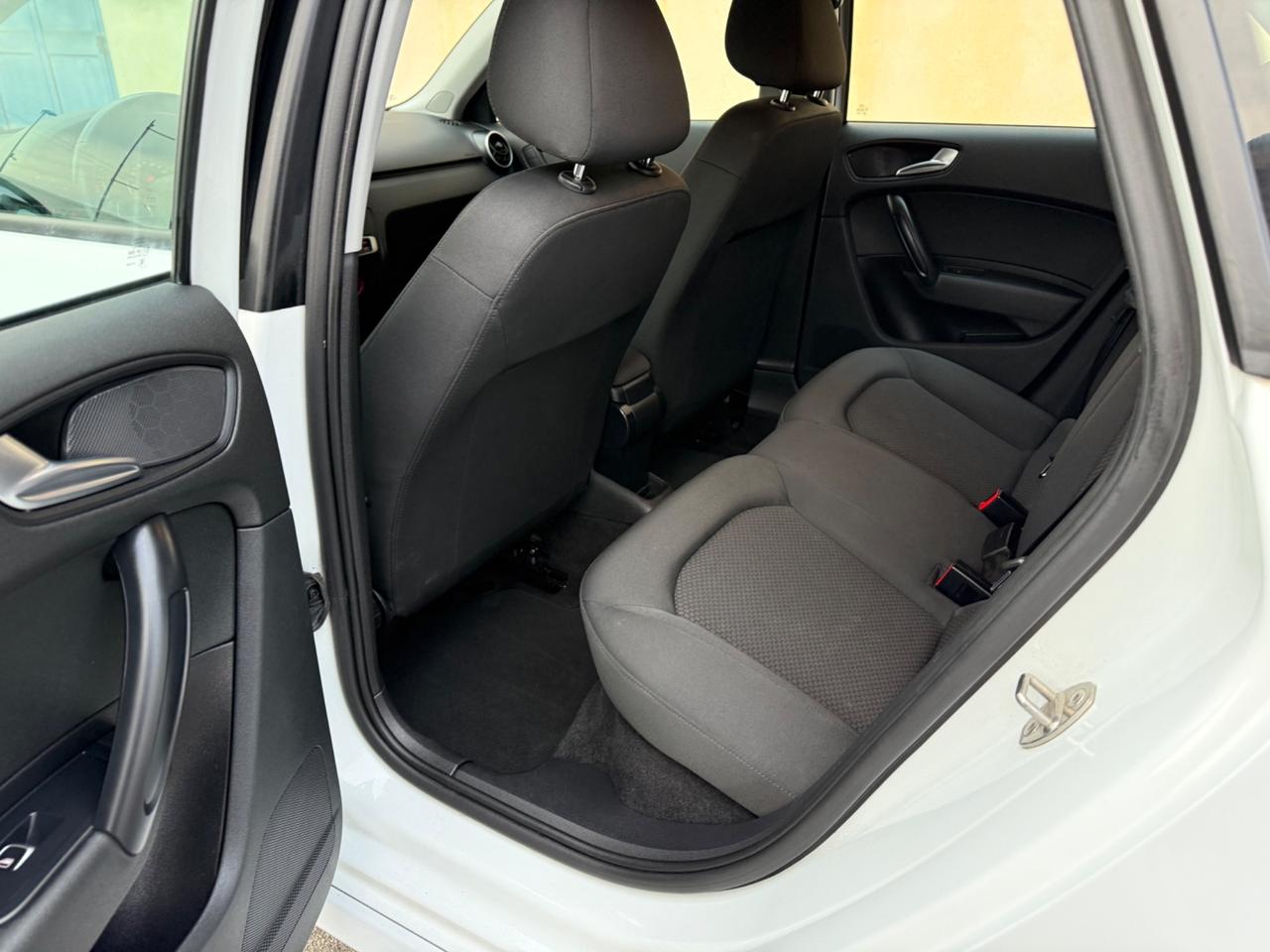 Audi A1 1.0 TFSI ultra S-Line. 2017.