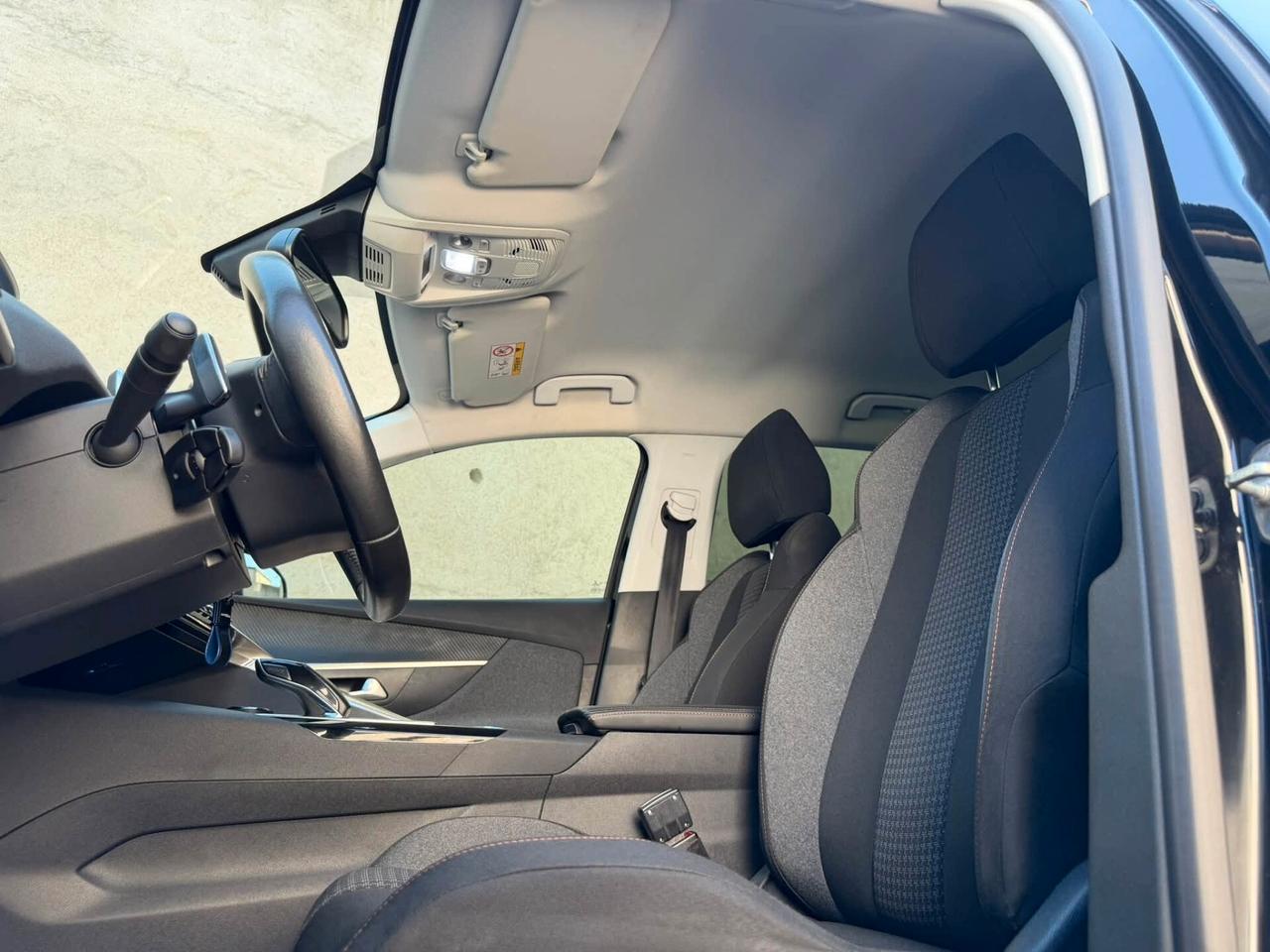 Peugeot 3008 BlueHDi 130 S&S Allure OK NEOPATENTATI