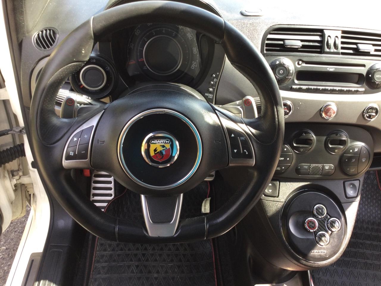 Abarth 500 C 1.4 Turbo T-Jet MTA Bicolore