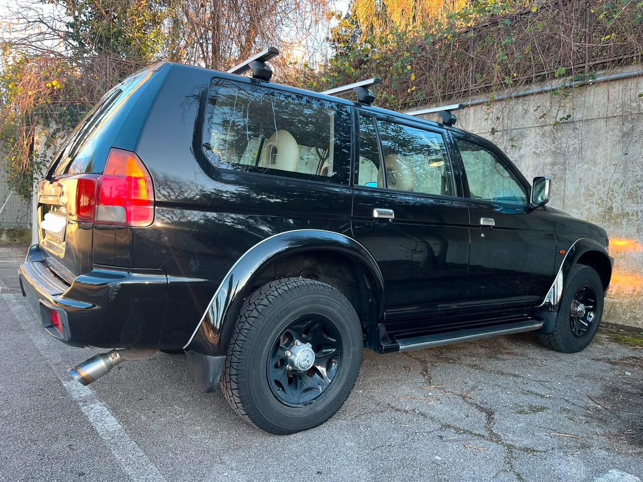 Mitsubishi Pajero Sport 3.0i V6 24V - 4x4
