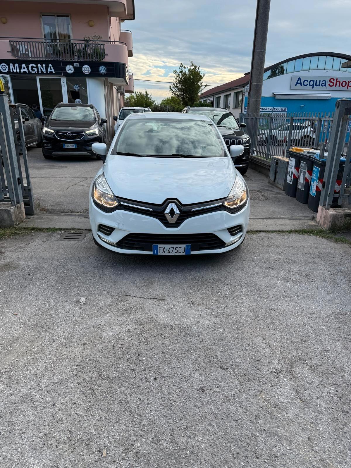 Renault Clio TCe 12V 90 CV GPL 5 porte Life NESSUN VINCOLO
