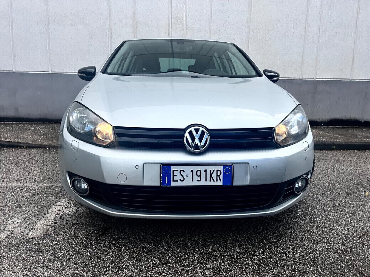 Volkswagen Golf 1.6 TDI(105cv)*NAVI*SEDILRISCALD*SENSORI