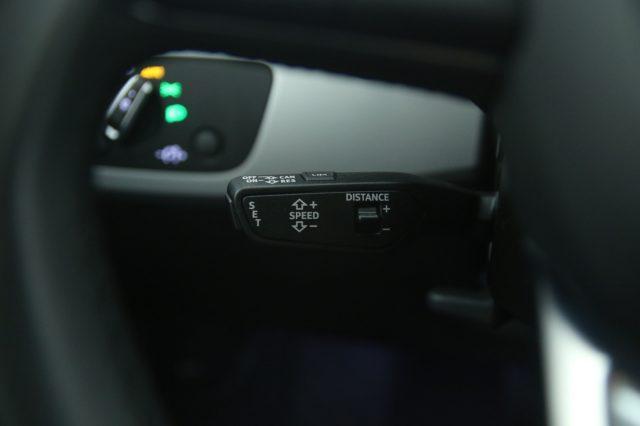 AUDI A4 allroad 40 TDI 204 CV S tronic Identity Contrast