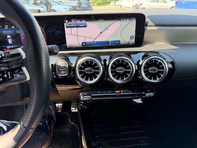 MERCEDES-BENZ A 180 d Automatic AMG Premium