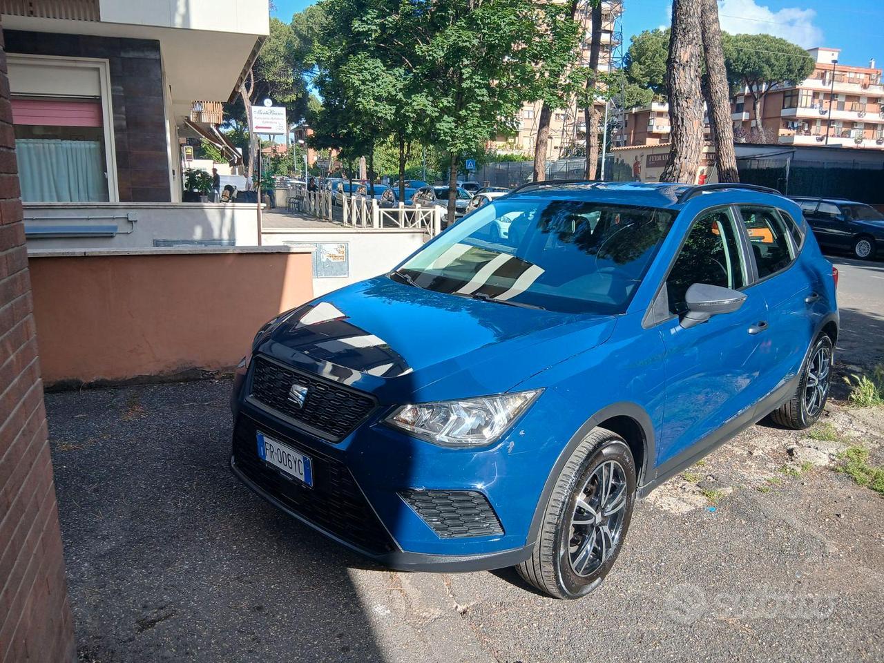 SEAT ARONA STYLE ADATTA A NEOPATENTATI