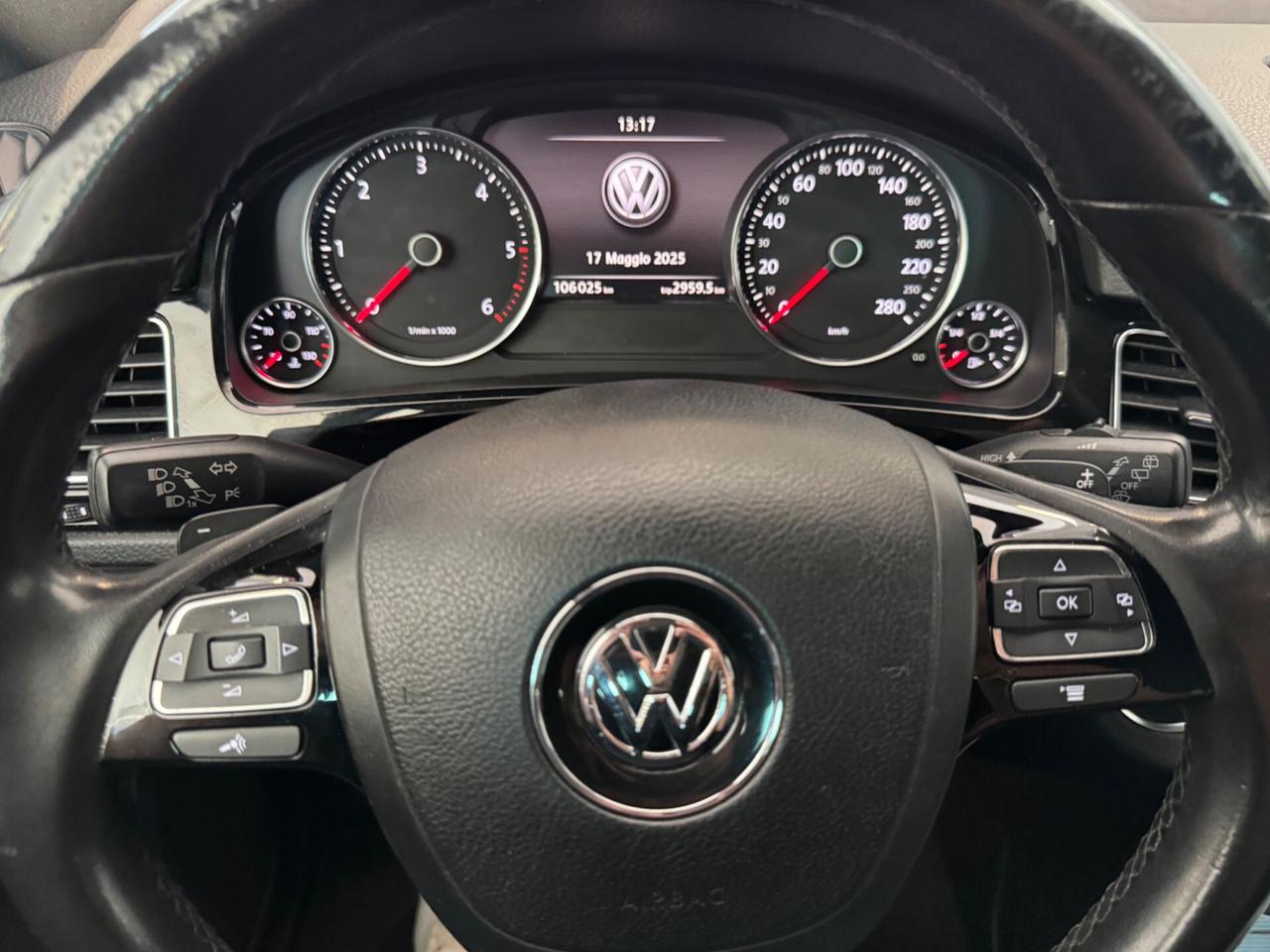 Volkswagen Touareg 3.0 V6 TDI 204cv Titanic