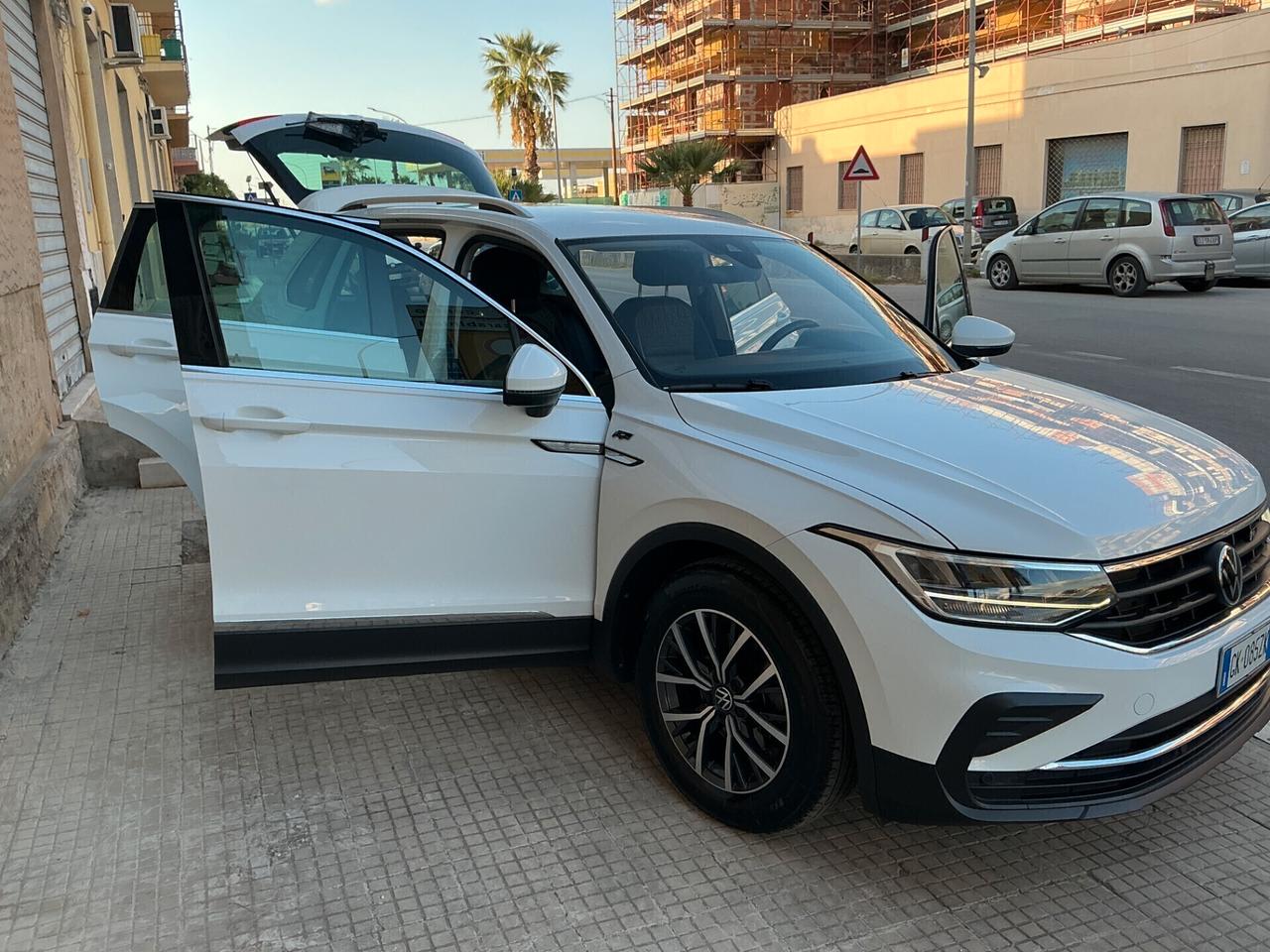 Volkswagen Tiguan 2.0 TDI SCR Life