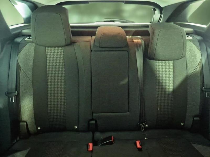 PEUGEOT 3008 BlueHDI 130 S/S Active Business