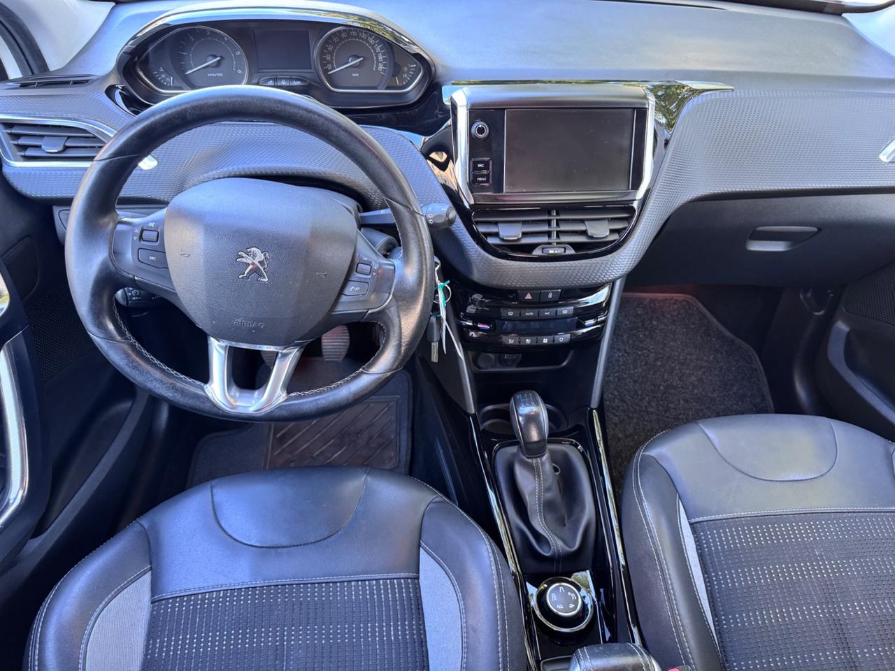 Peugeot 2008 1.6 HDI GT Line neopaten garanzia 12 mesi