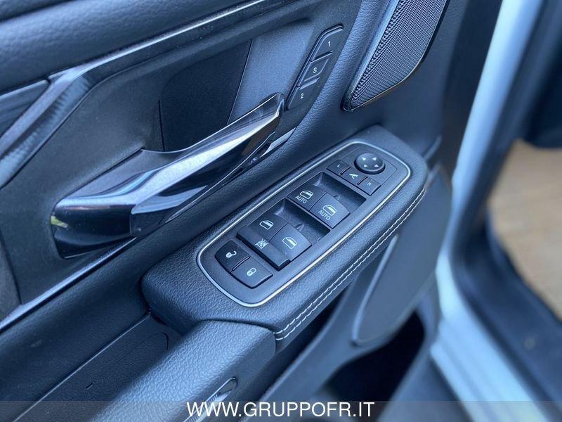 Dodge RAM RAM 1500 5.7L HEMI V8 REBEL G/T eTORQUE N1 - NETTO IVA