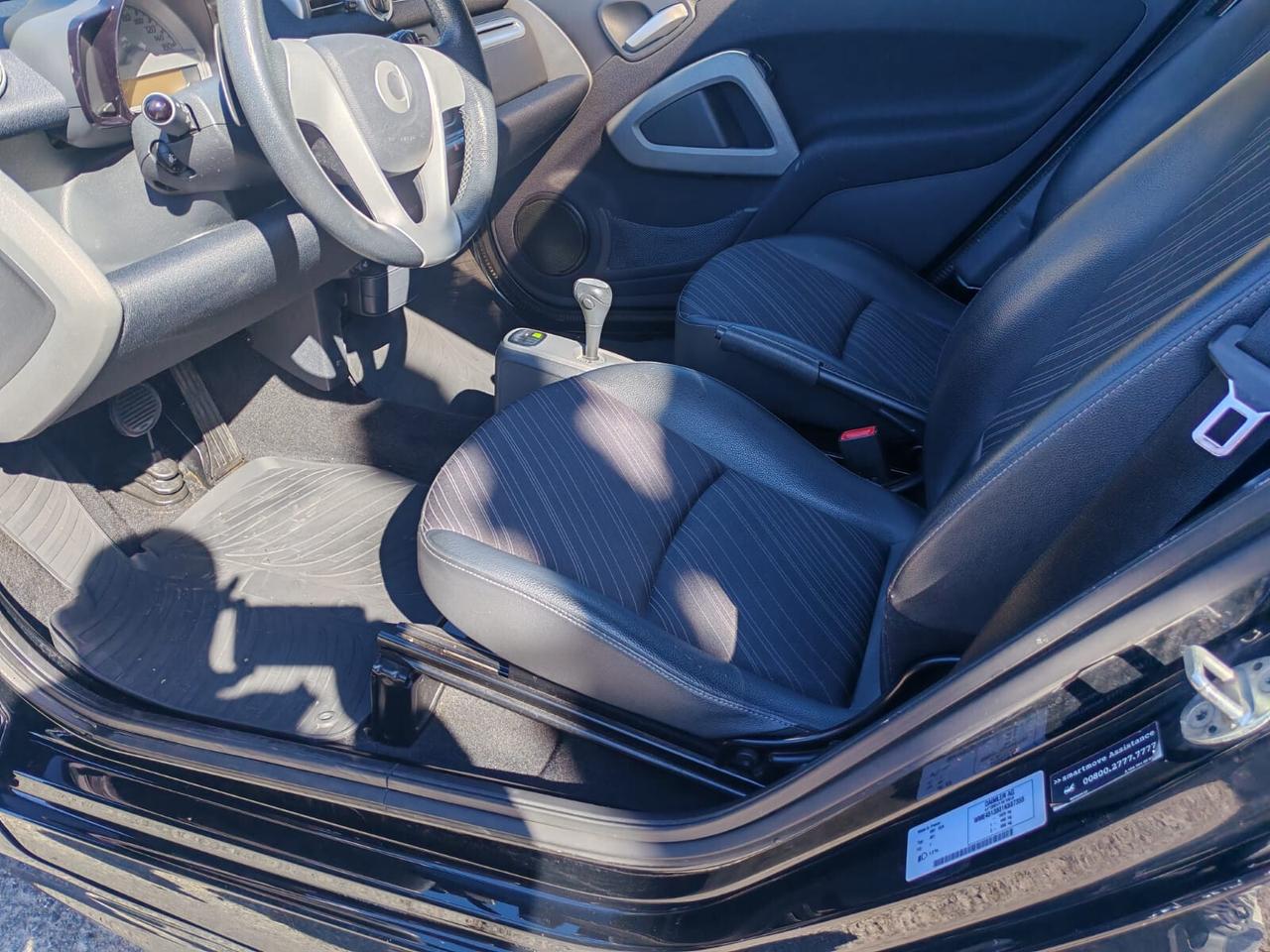 Smart ForTwo 1000 52 kW MHD coupé passion