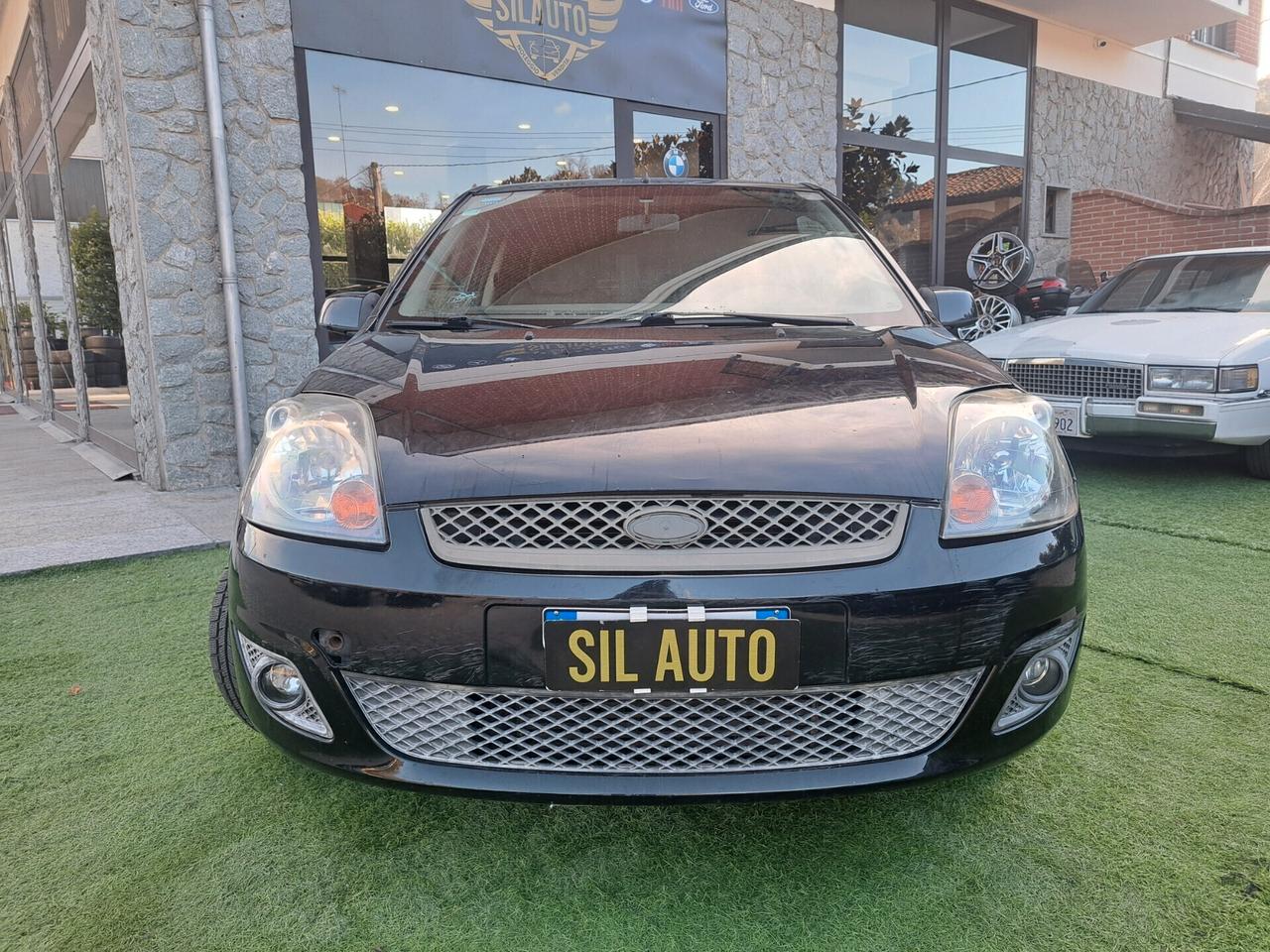 Ford Fiesta 1.6 TDCi , 90CV 5p. Ghia/ OK NEOPATENTATI