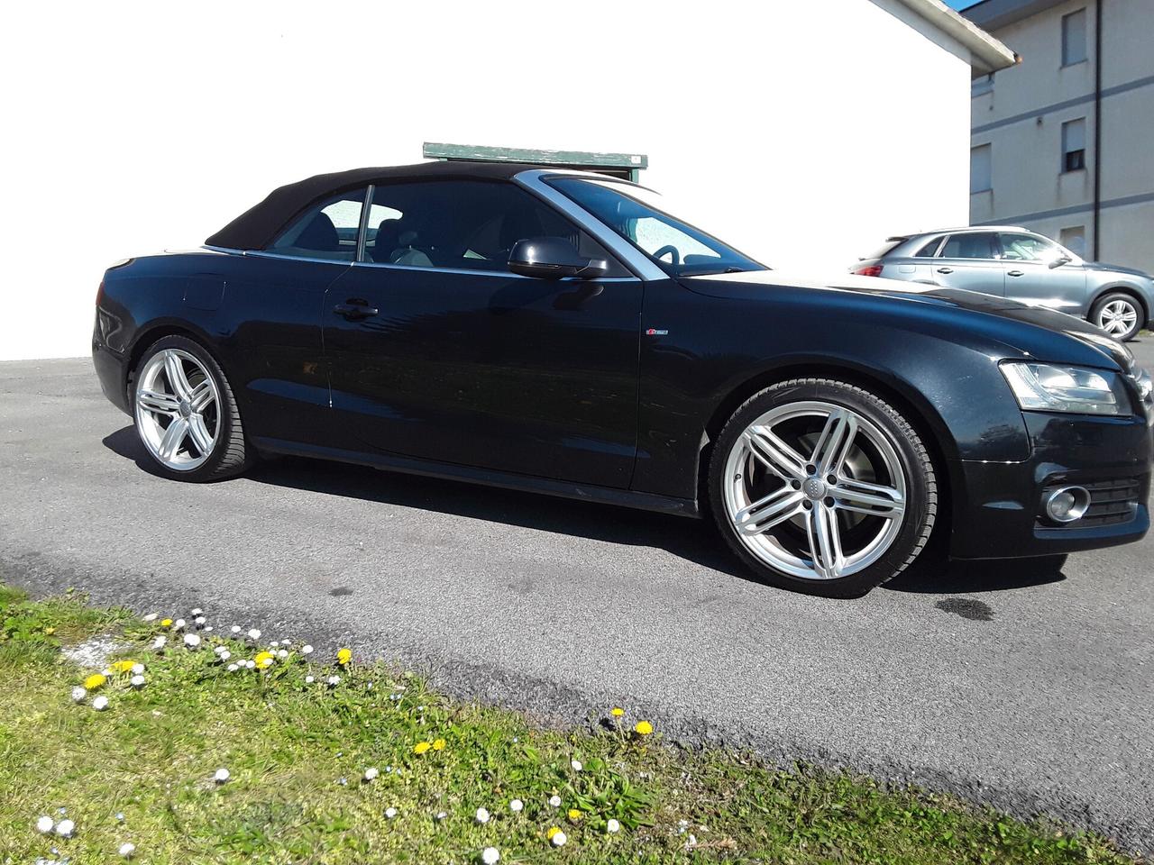 Audi A5 Cabrio 2.0 TDI F.AP. Ambiente