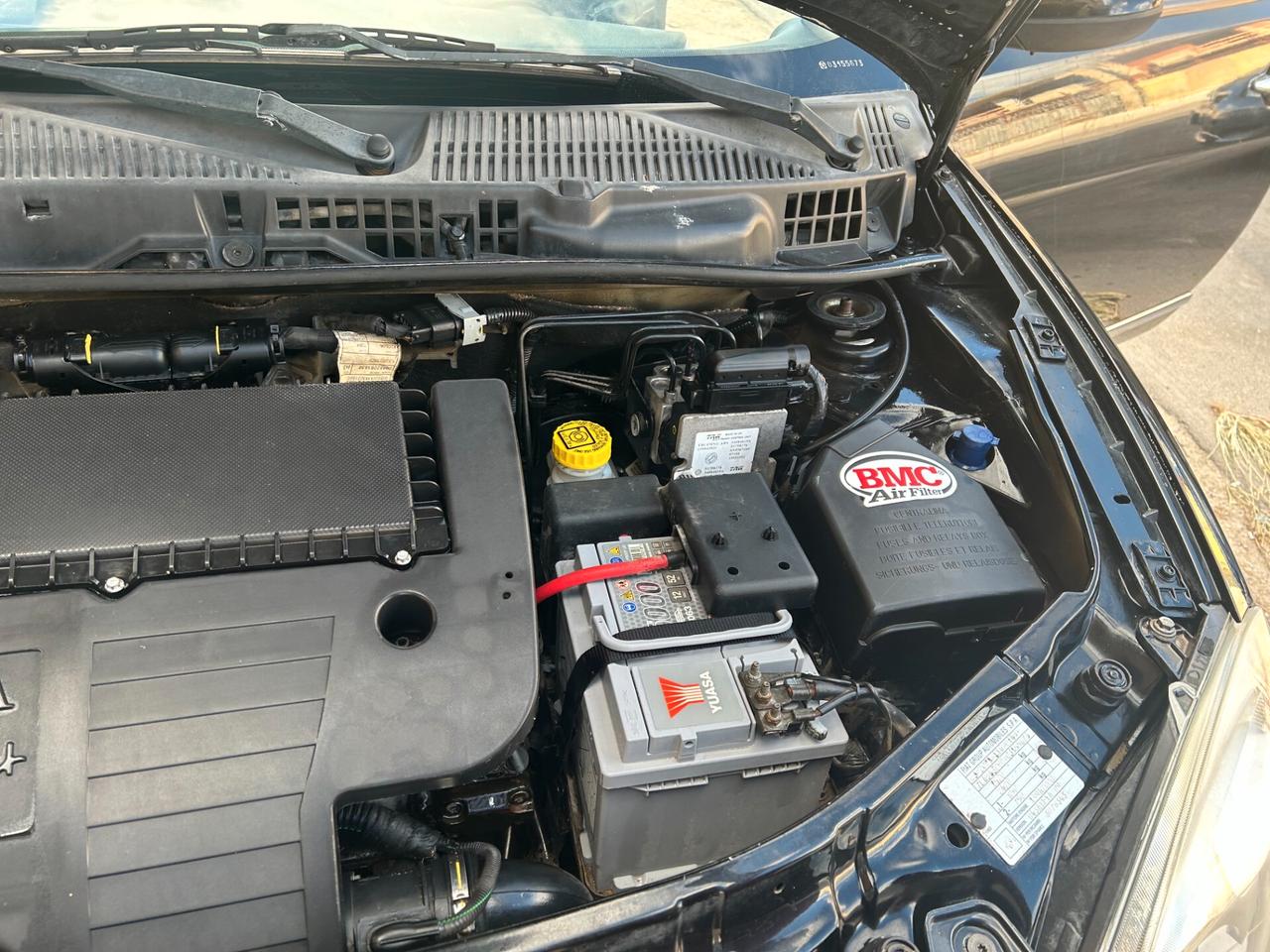 Lancia Ypsilon 1.3 MJT 75 CV Argento