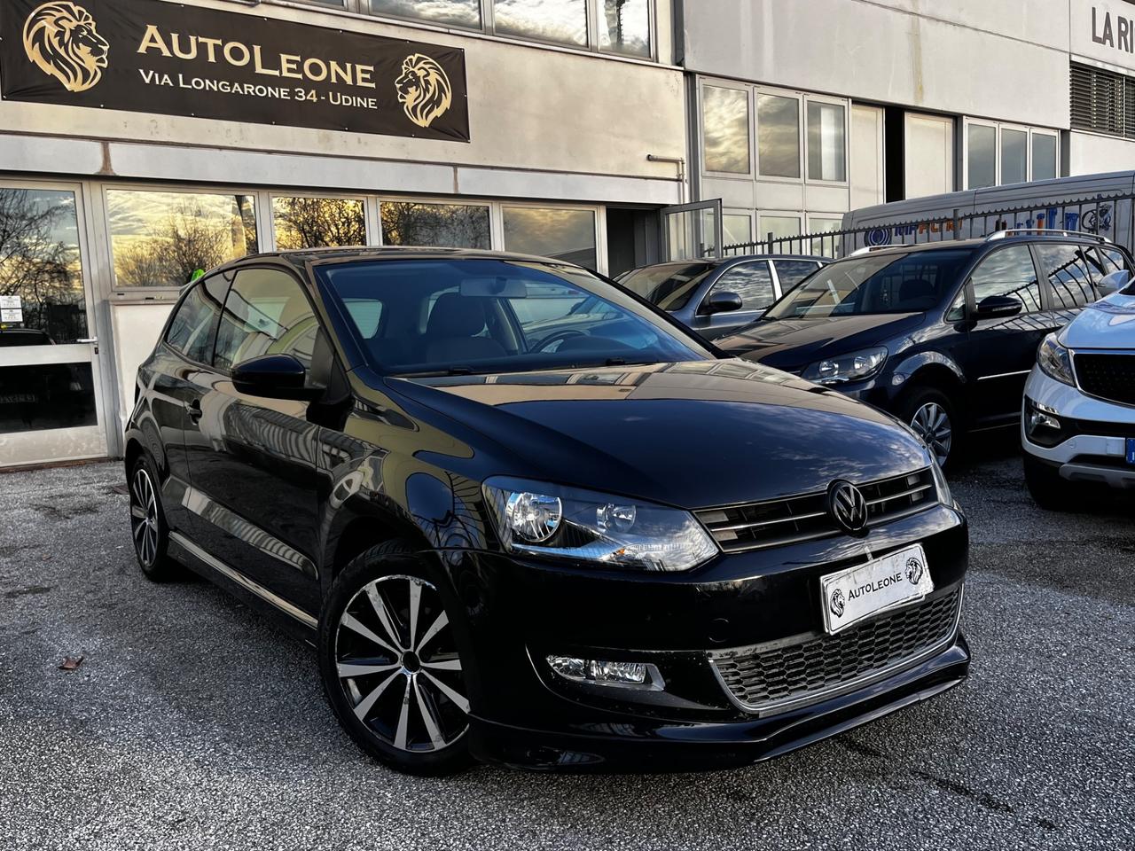 Volkswagen Polo 1.2 TSI 105cv 3p. SportLine OK NEOPATENTI