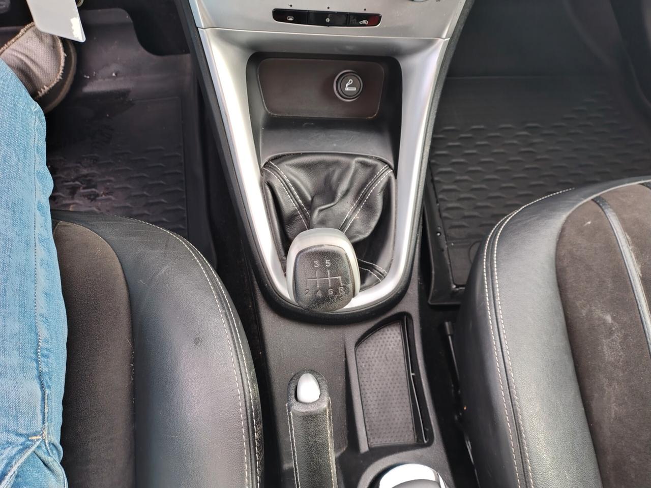 Lancia Delta 1.6 MJT DPF Selectronic Platino