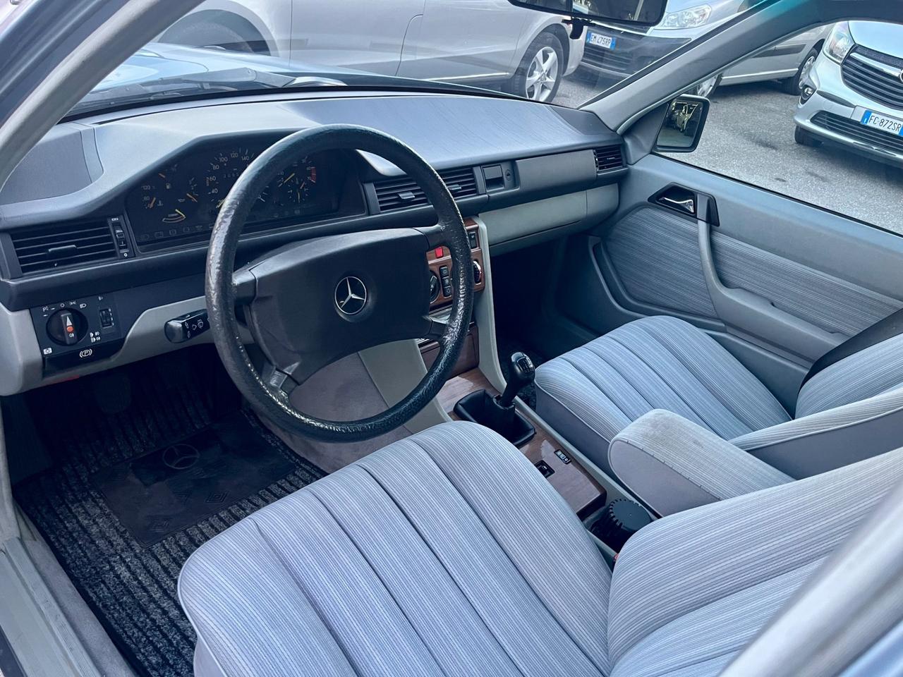 Mercedes-benz E 200 w124