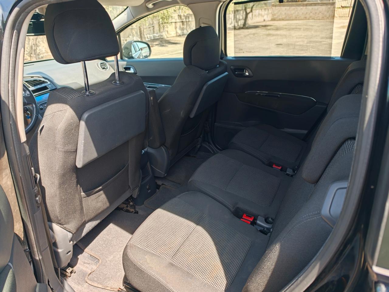 Peugeot 5008 1.6 HDi 112CV Business