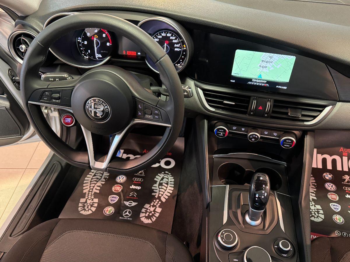 ALFA ROMEO Giulia 2.2 Turbodiesel 150 CV AT8 Super