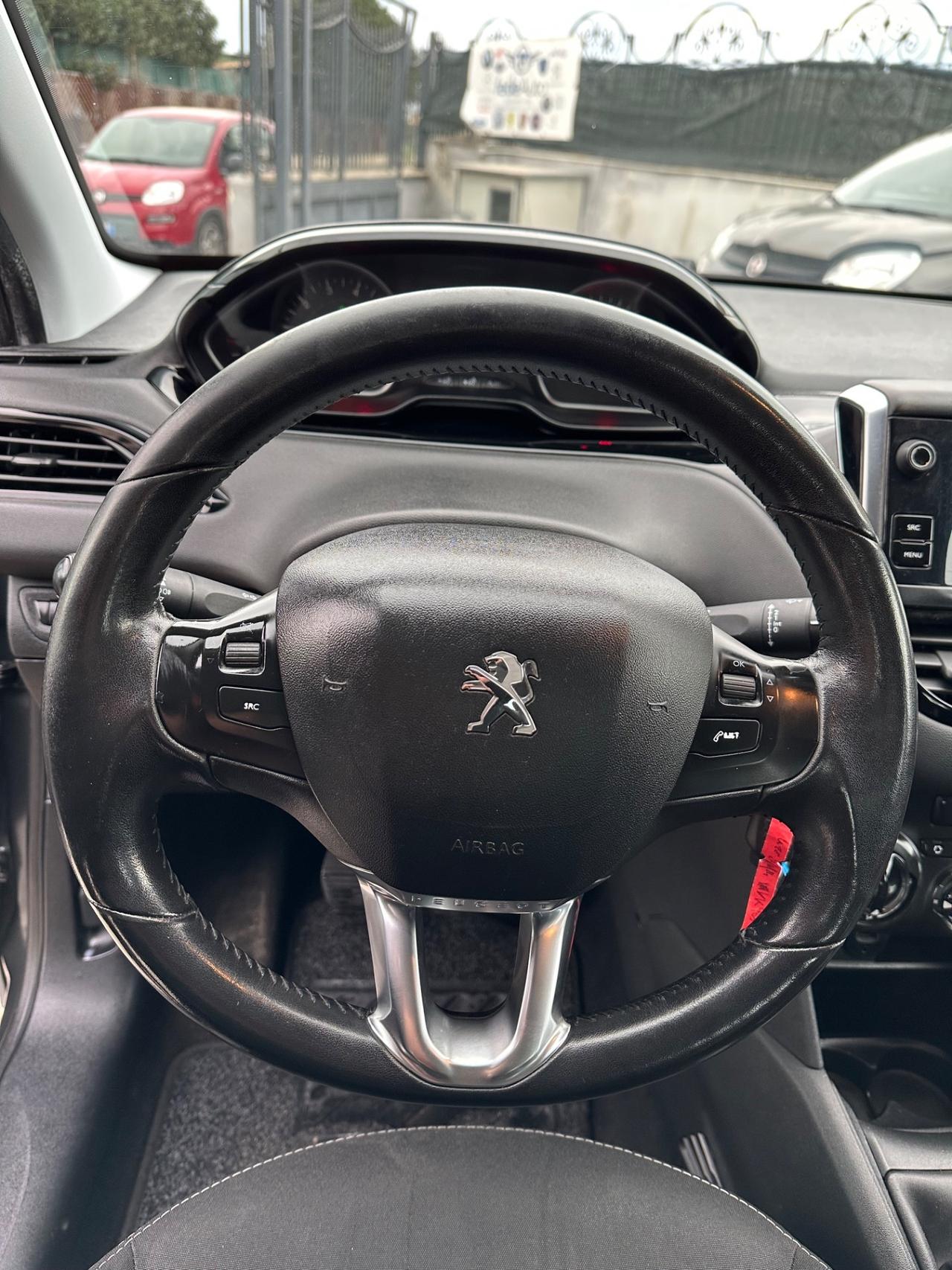 Peugeot 208 1.2 Benz/Gpl 82CV Allure Anno 2016