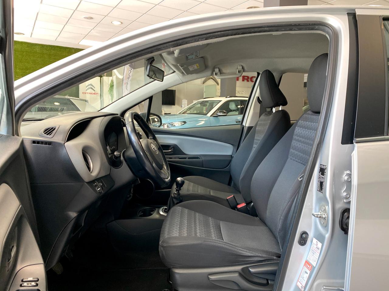 Toyota Yaris 1.4 D-4D 90CV Lounge 5 Porte – Garanzia 2031
