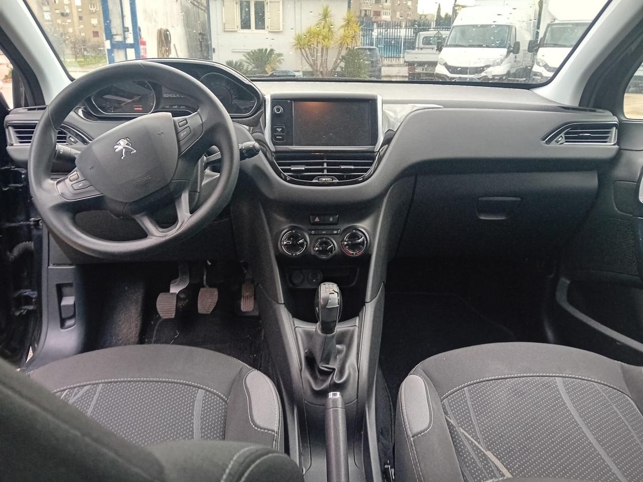 Peugeot 208 1.4 HDi 68 CV 5 porte Access